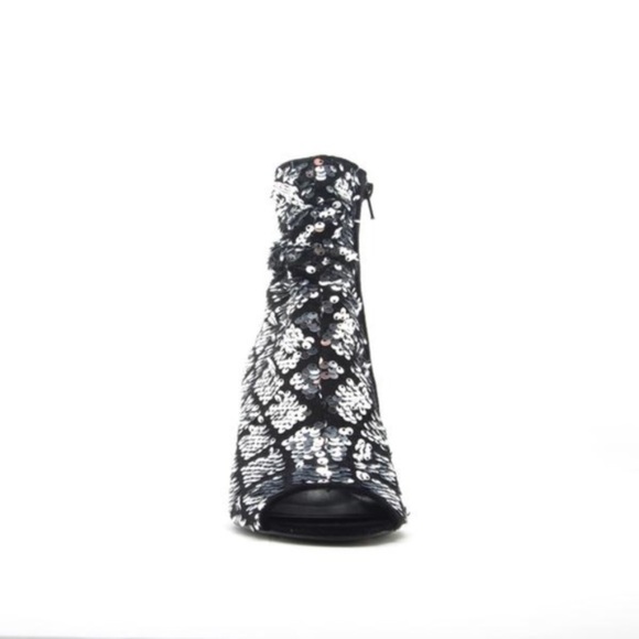 @mikki0513 - FLOSSY ANKLE BOOTIES - SILVER - Picture 2 of 5